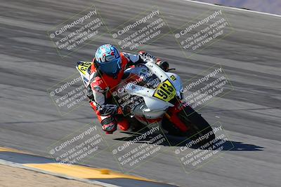 media/Mar-21-2025-CVMA Friday Practice (Fri) [[30cd4fe323]]/3-Racer 2/Session 2 (Bowl)/